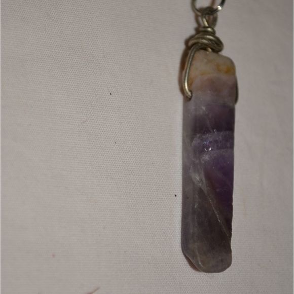 Amethyst Crystal Point Pendant Necklace - Picture 2 of 5